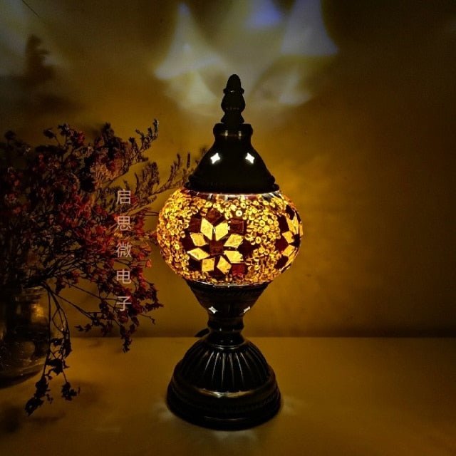 Glass Romantic Mosaic Table Lamp