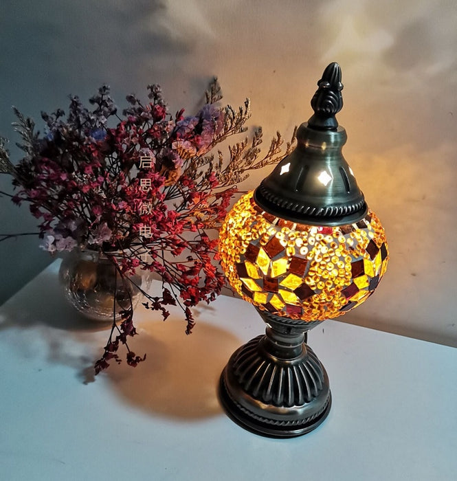 Glass Romantic Mosaic Table Lamp